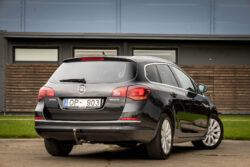 OPEL ASTRA SPORTS TOURER