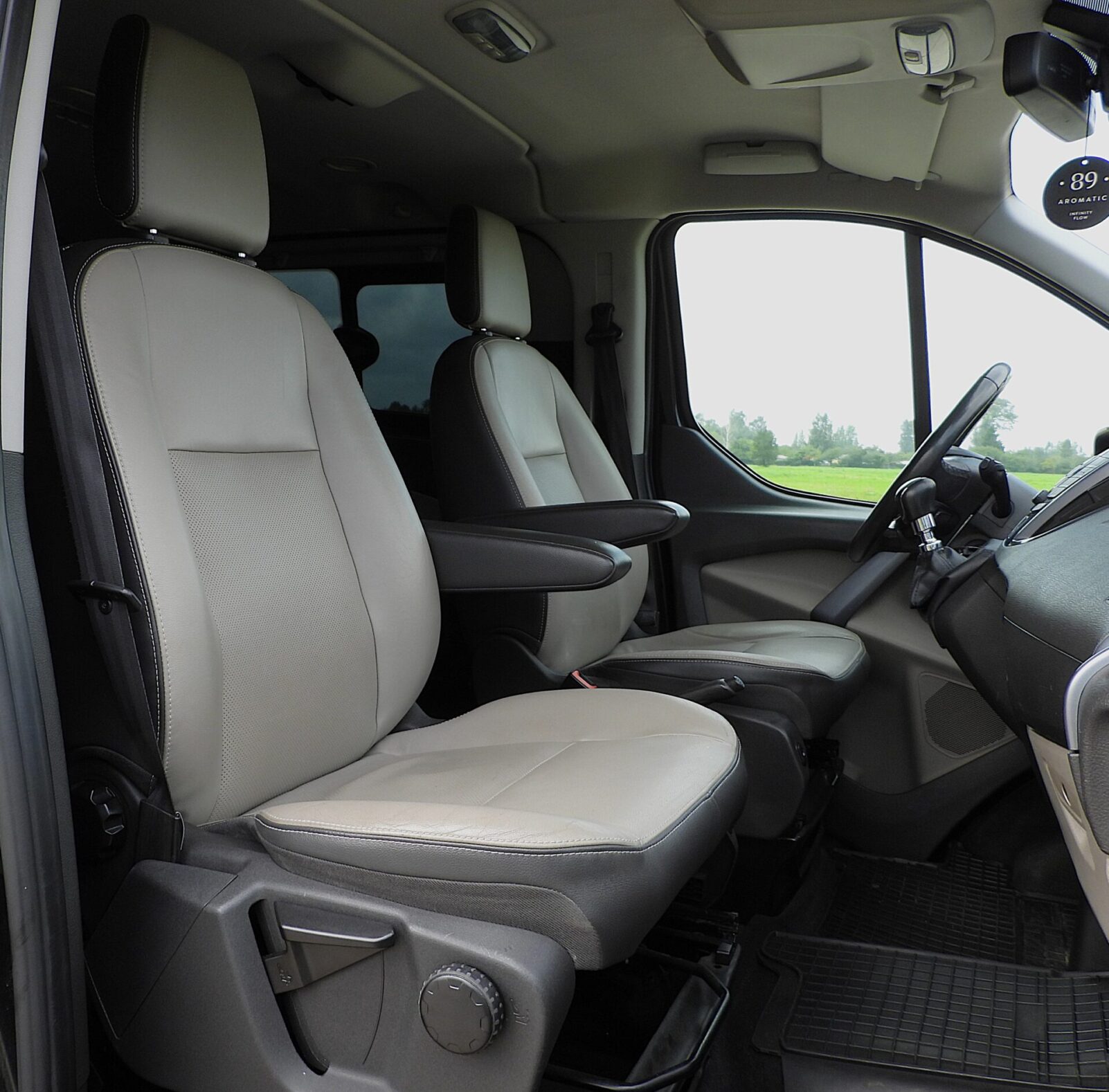 FORD TOURNEO CUSTOM
