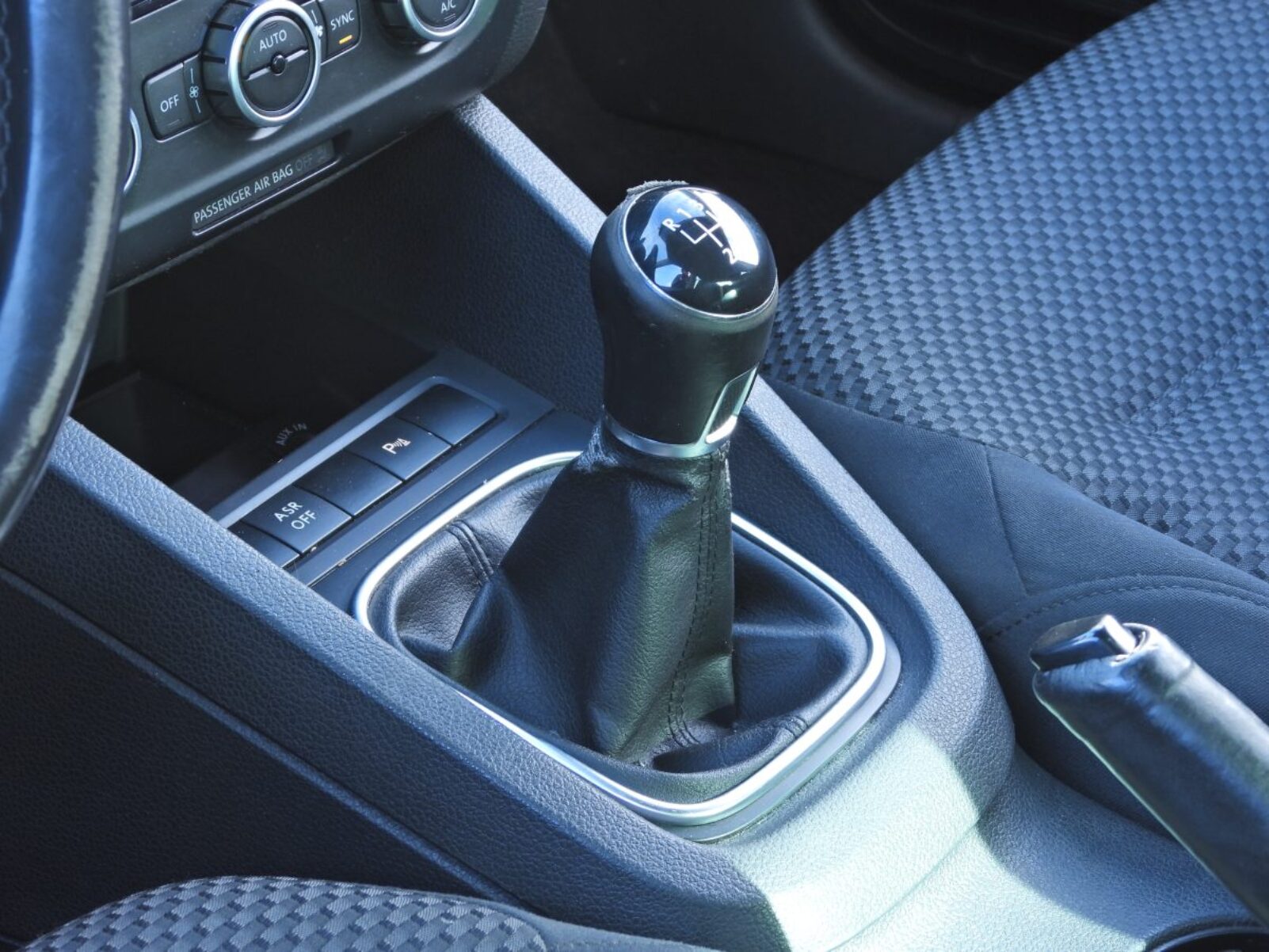 VW JETTA