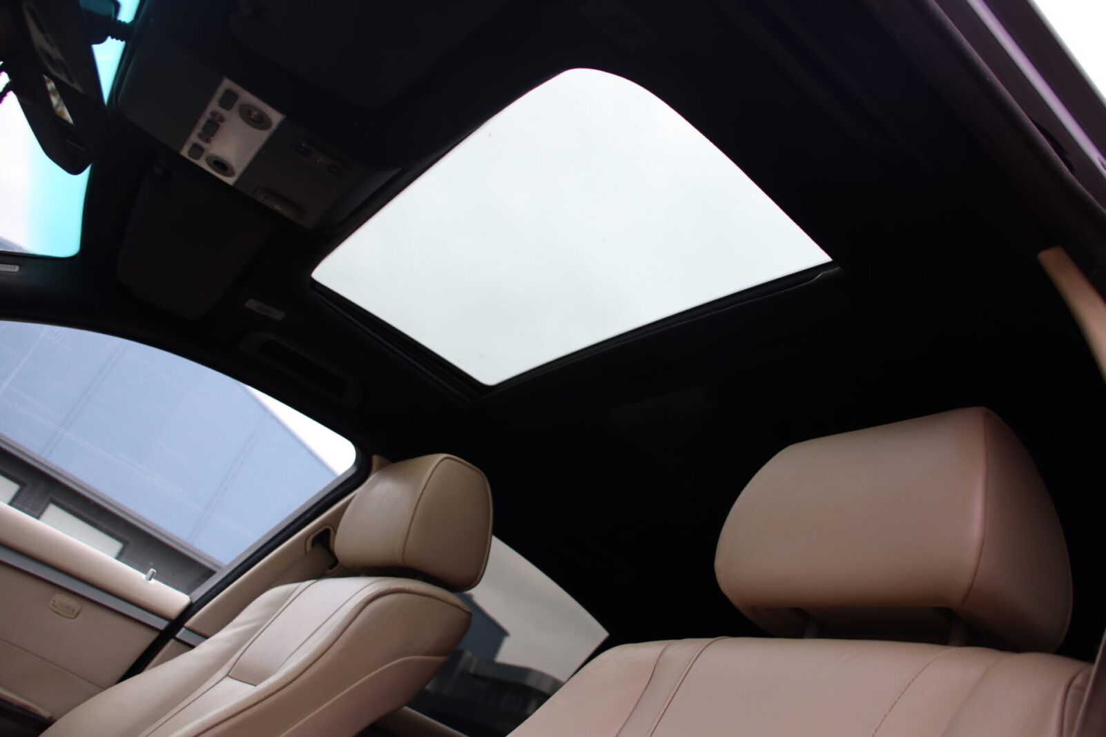 BMW 730