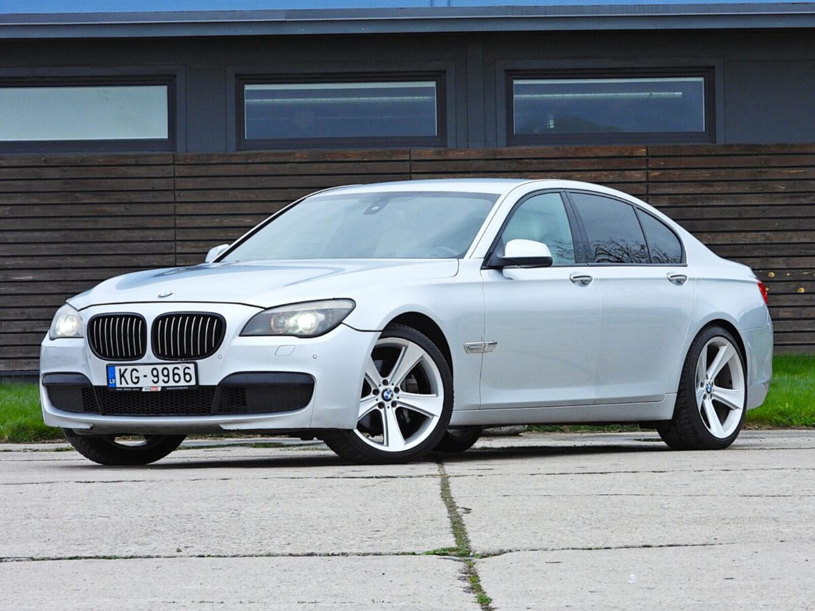 BMW 730 M-Pack