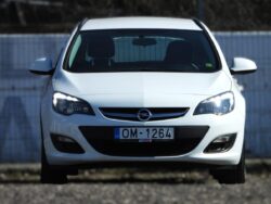 OPEL ASTRA SPORTS TOURER