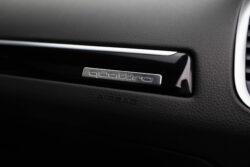 AUDI Q7 S-line