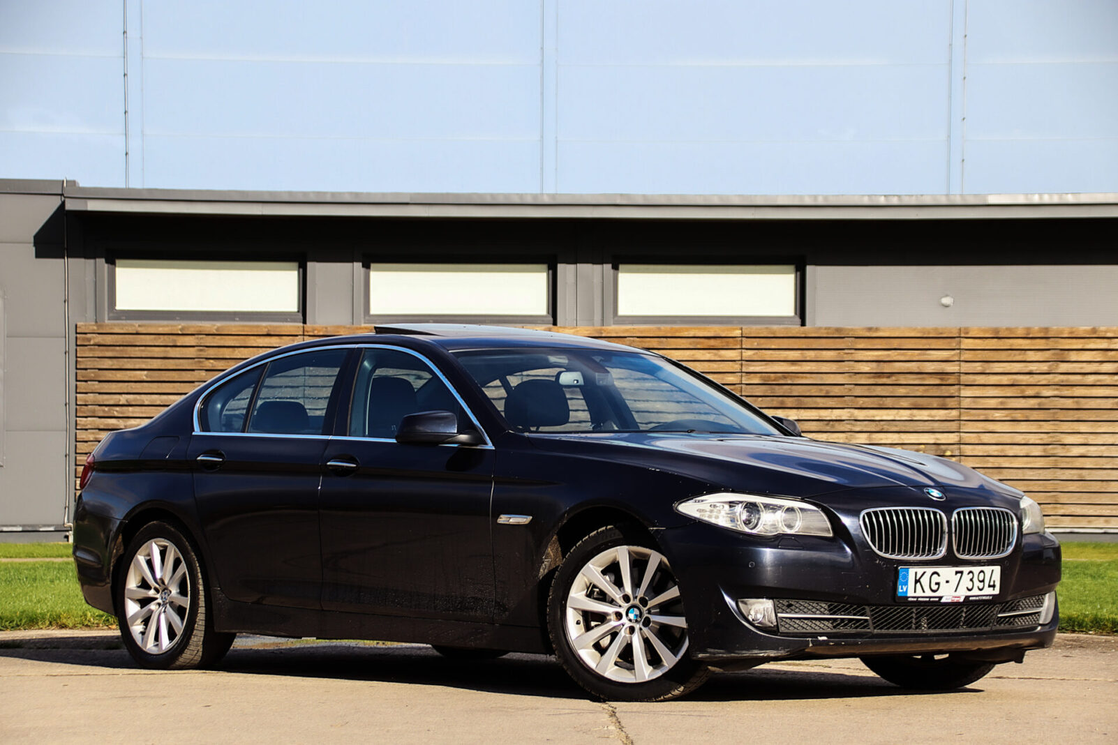 BMW 530