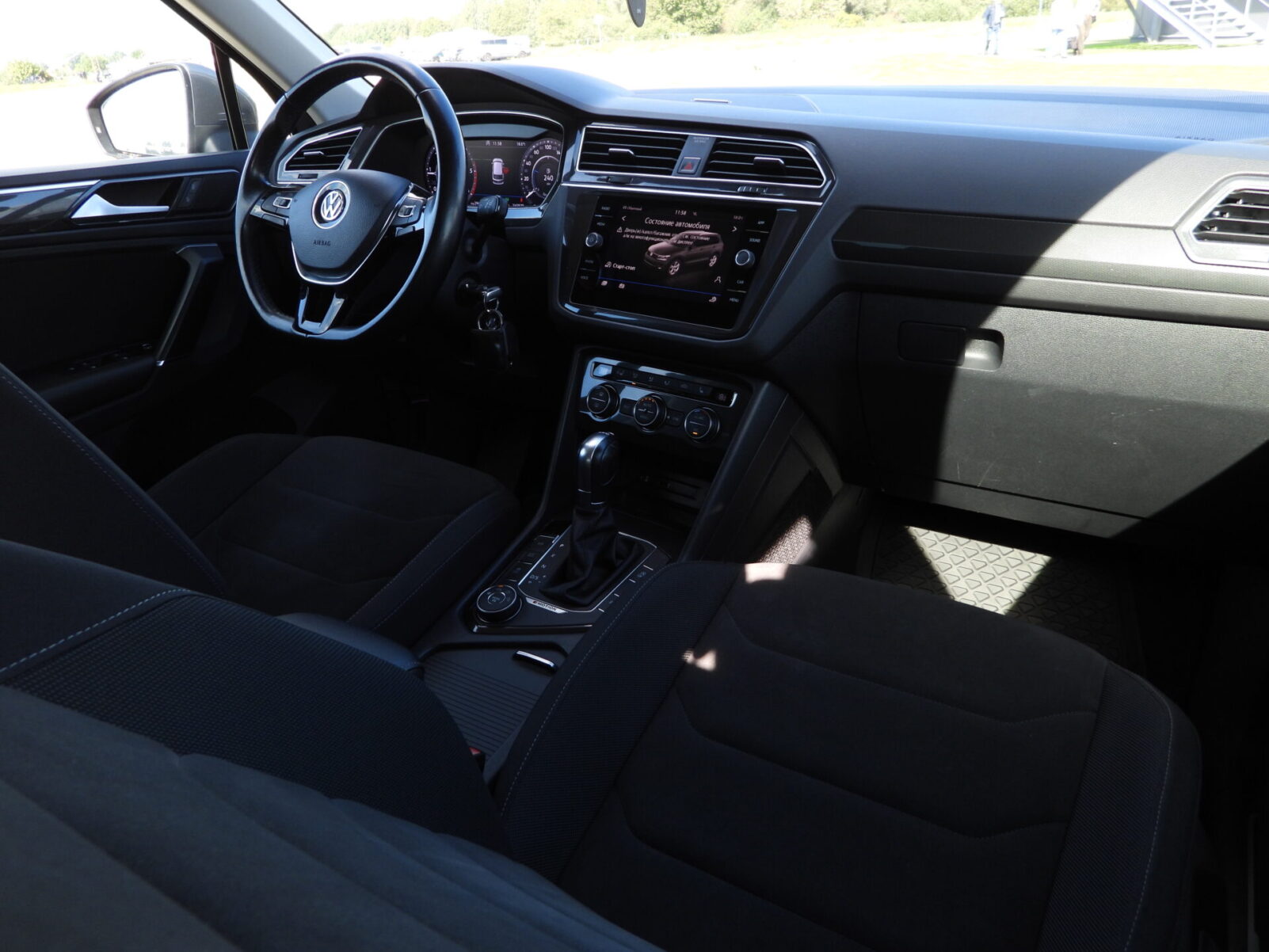 VW TIGUAN