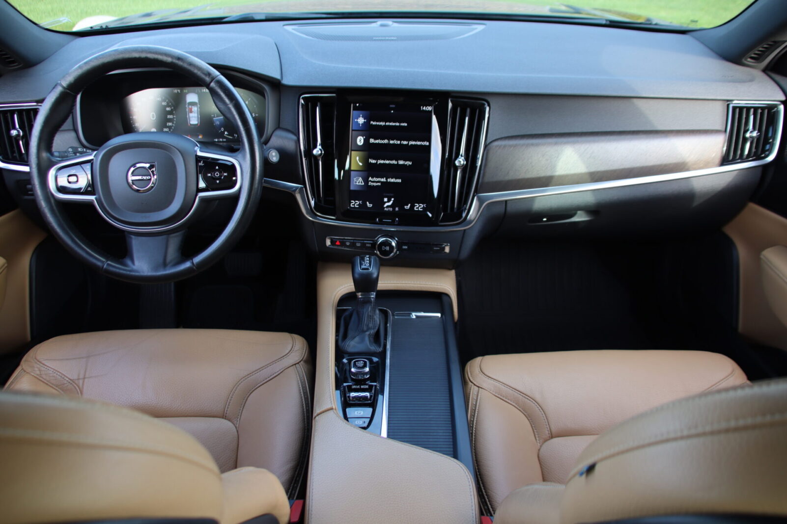 VOLVO V90 CROSS COUNTRY