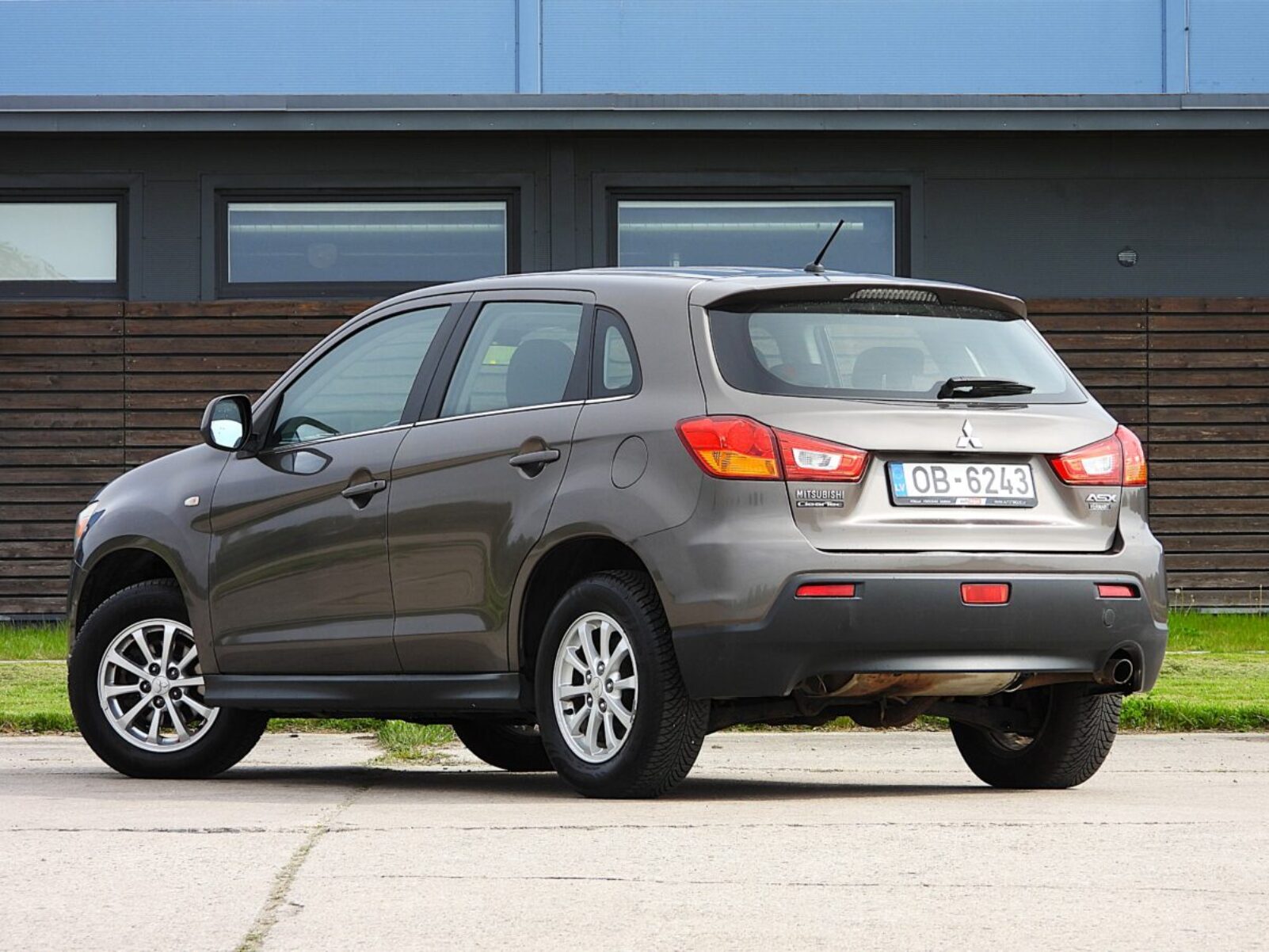 MITSUBISHI ASX