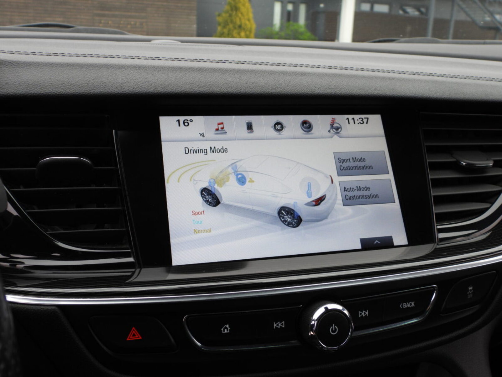 OPEL INSIGNIA SPORTS TOURER