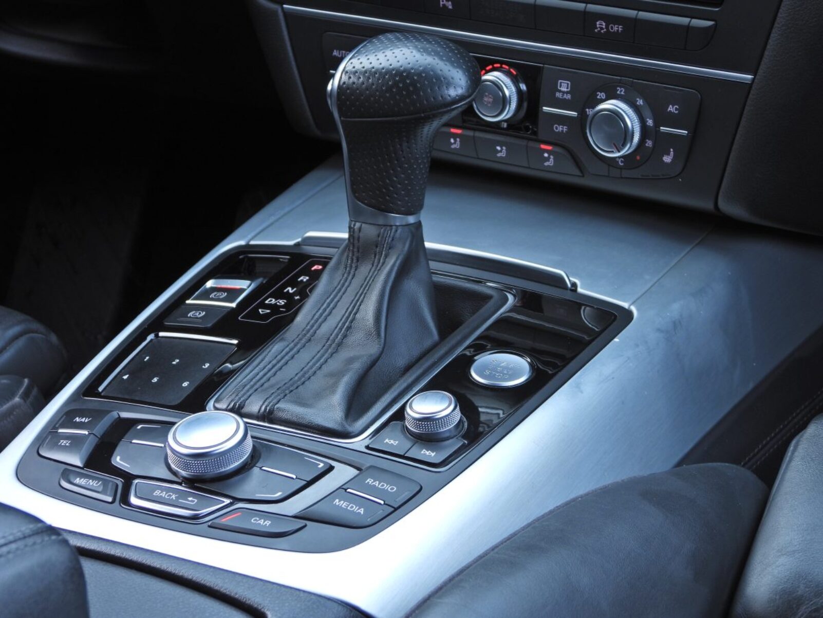 AUDI A6 S-LINE