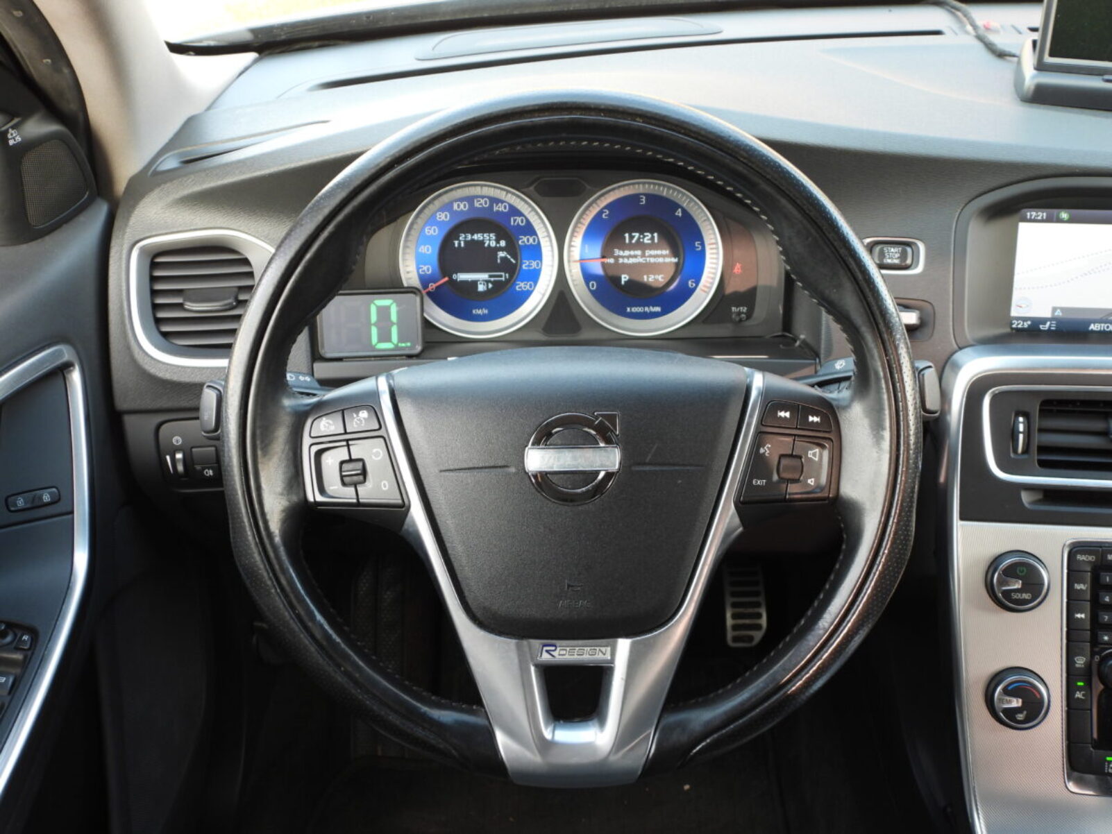 VOLVO S60 R-Design