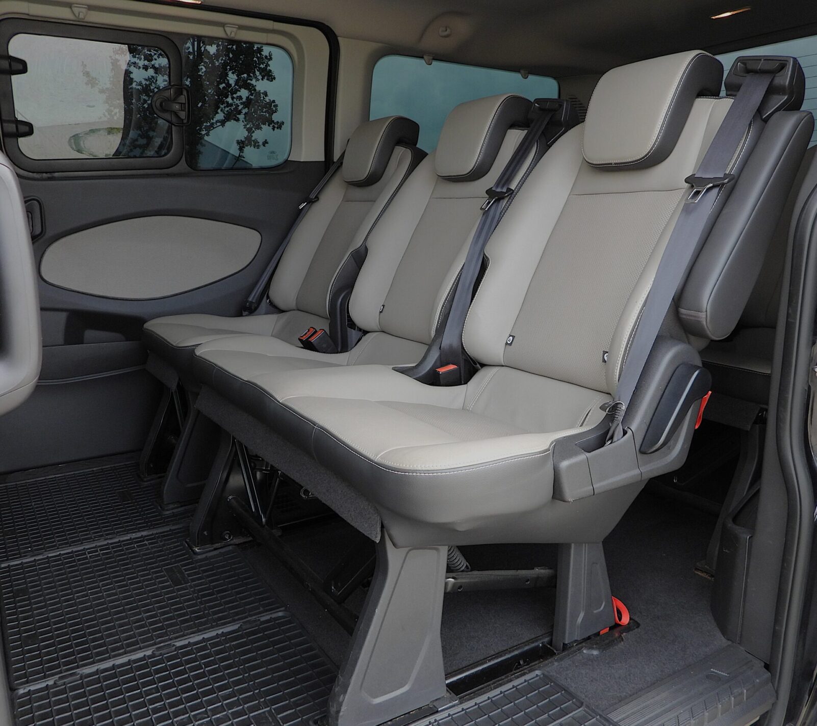 FORD TOURNEO CUSTOM