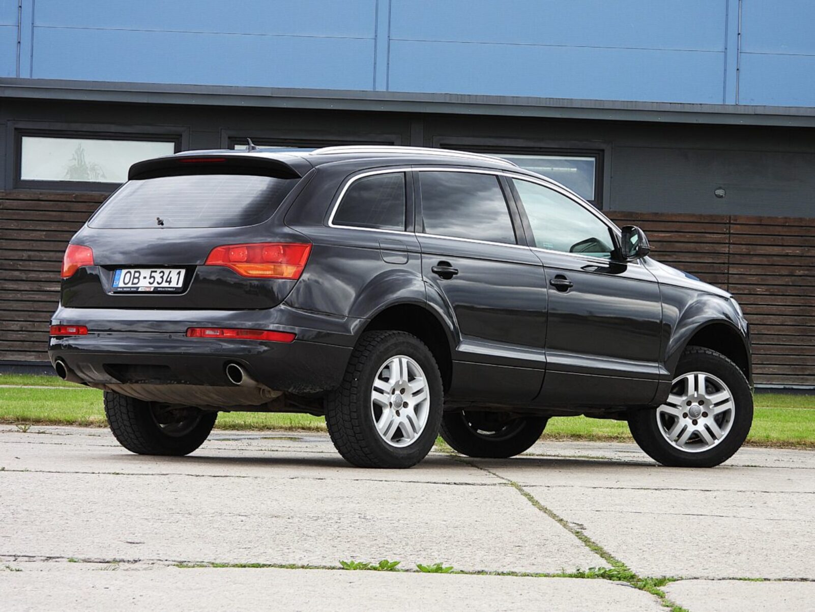 AUDI Q7