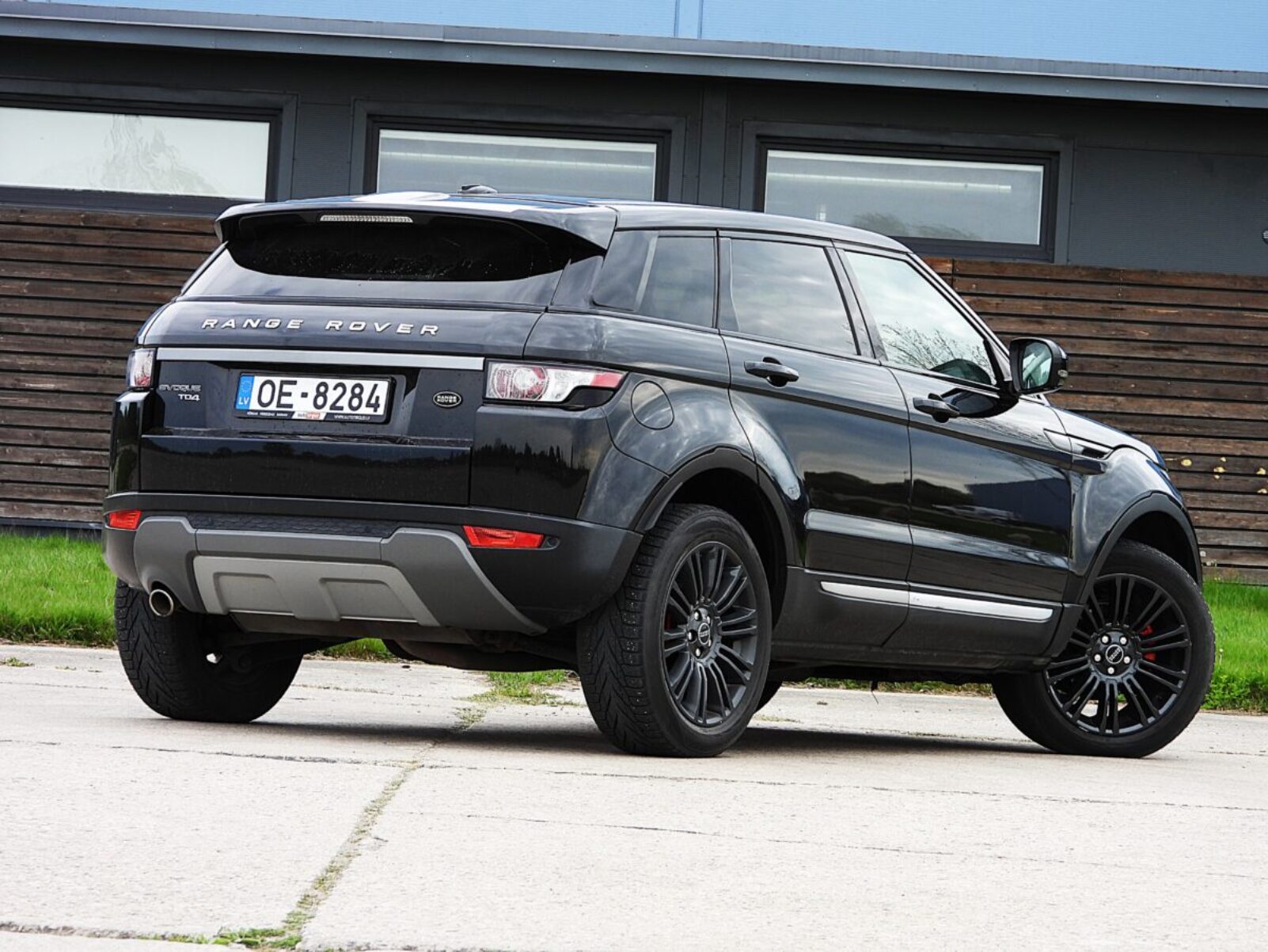 LAND ROVER RANGE ROVER EVOQUE