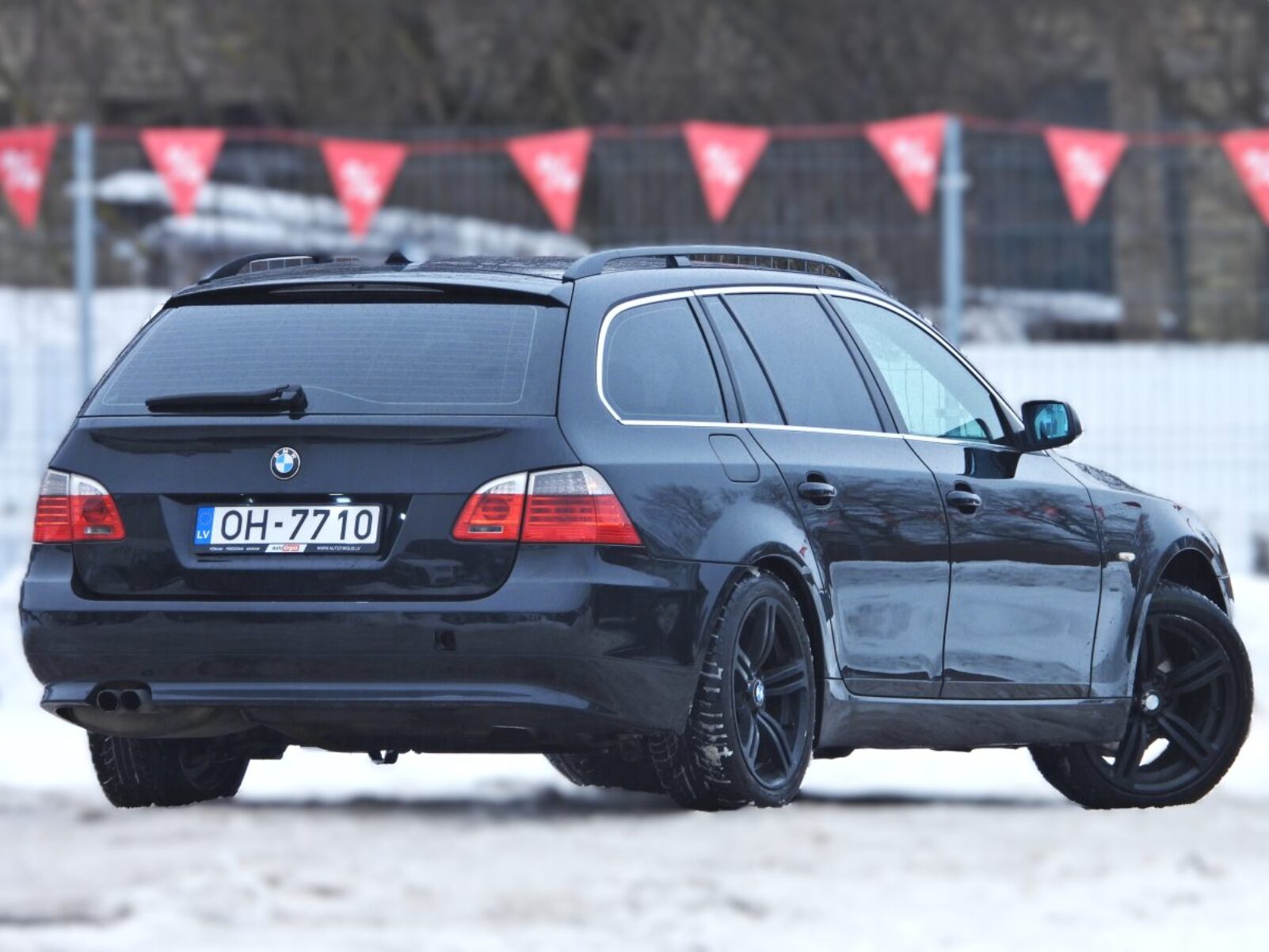 BMW 530
