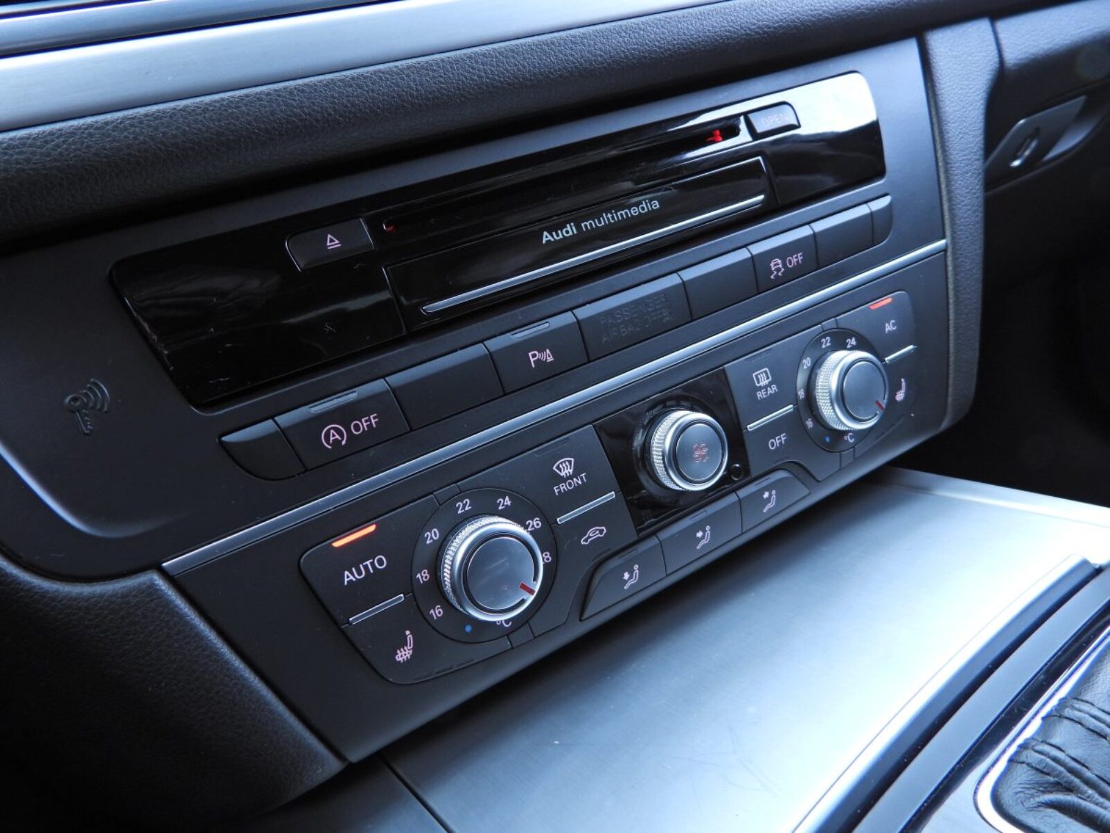 AUDI A6 S-LINE