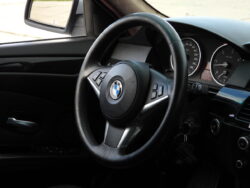 BMW 525