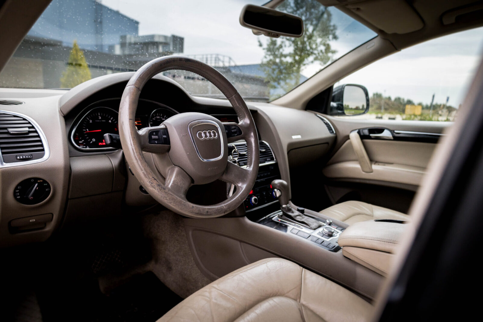 AUDI Q7