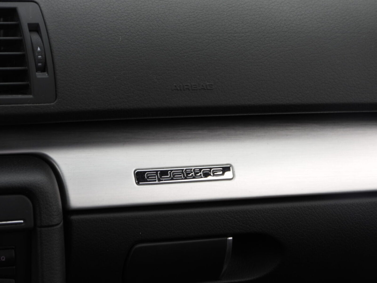 AUDI A4 S-Line