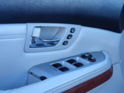LEXUS RX 330
