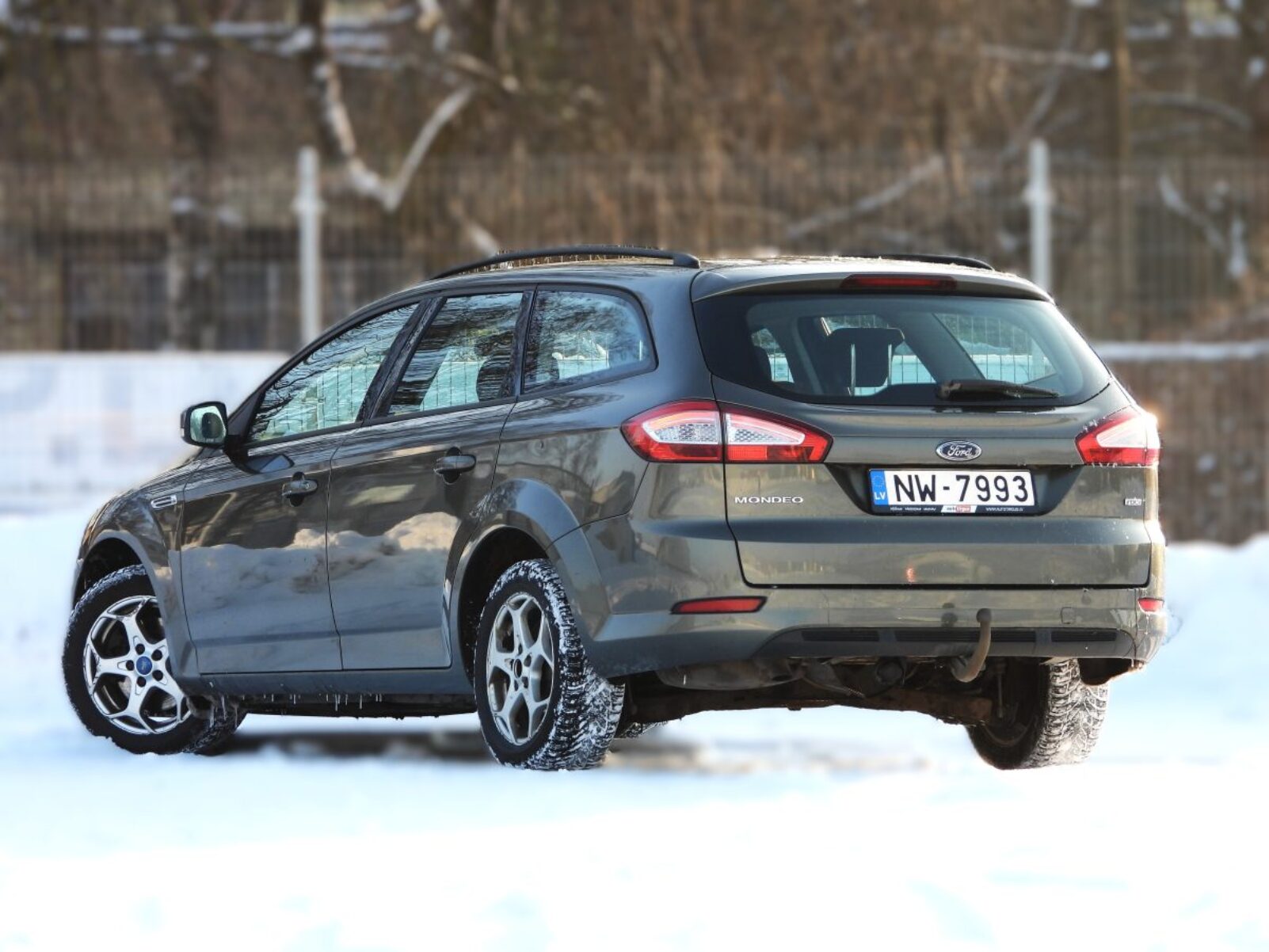 FORD MONDEO