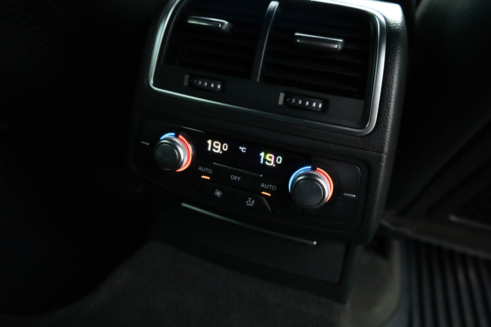 AUDI A6 S-LINE
