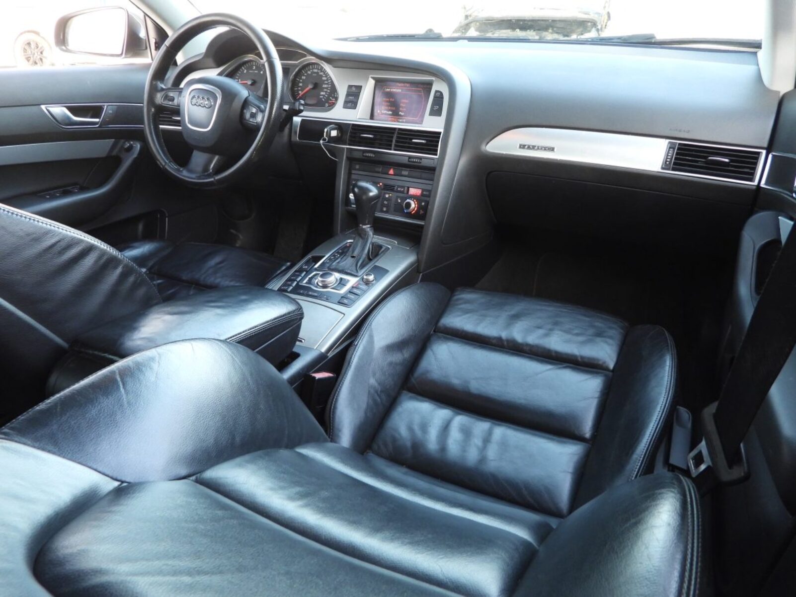 AUDI A6 QUATTRO