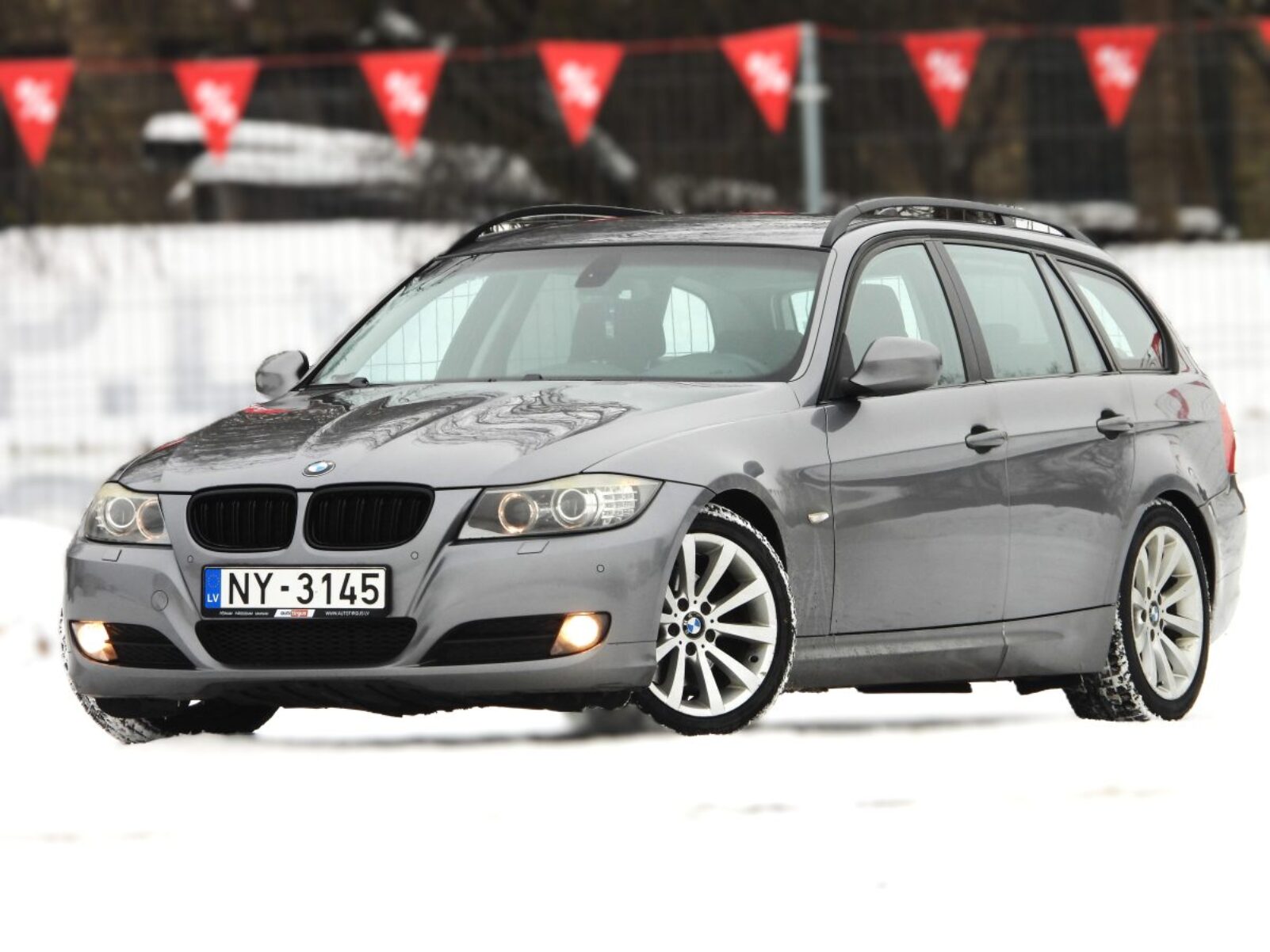 BMW 320