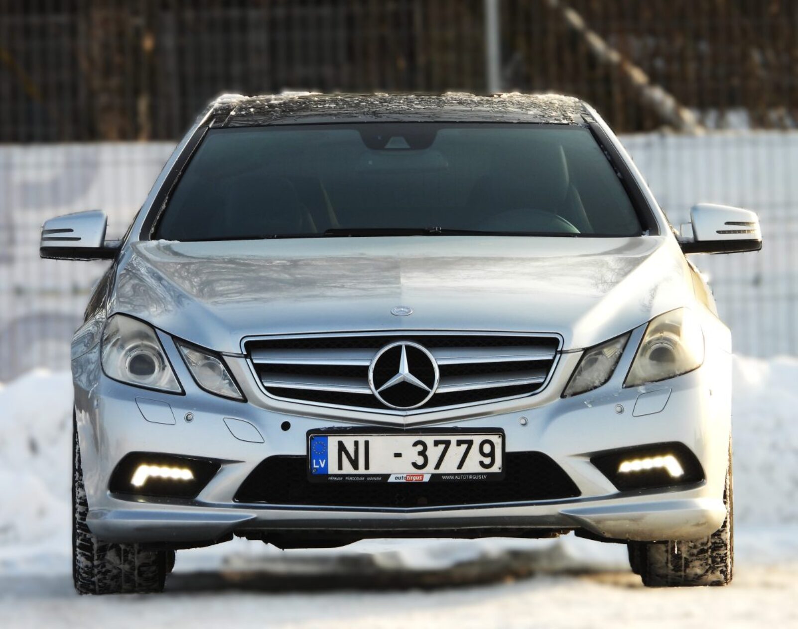 MERCEDES BENZ E350