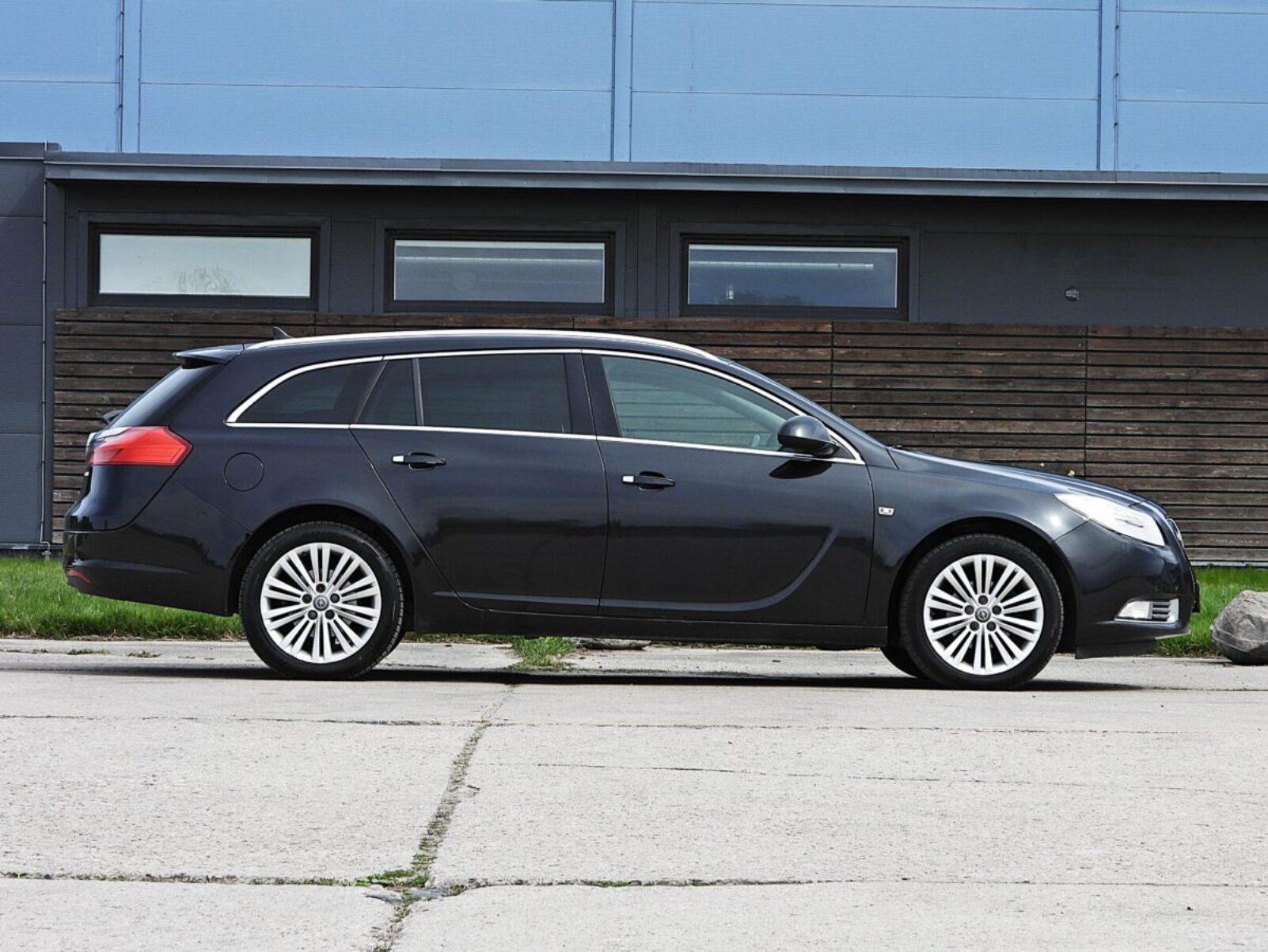 OPEL INSIGNIA SPORTS TOURER