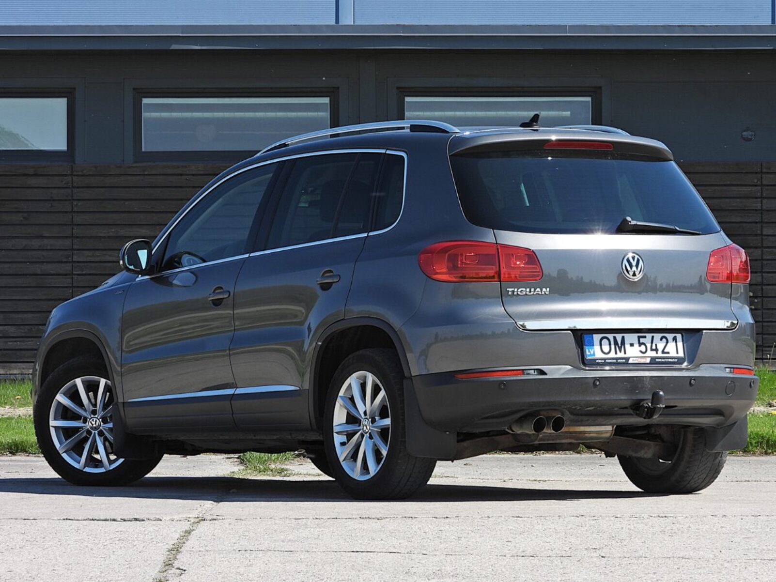 VW TIGUAN