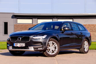 VOLVO V90 CROSS COUNTRY