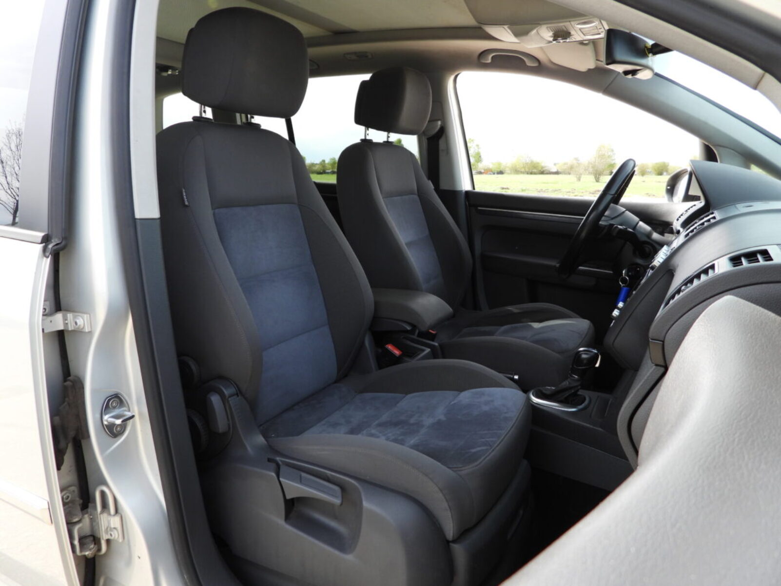 VW TOURAN
