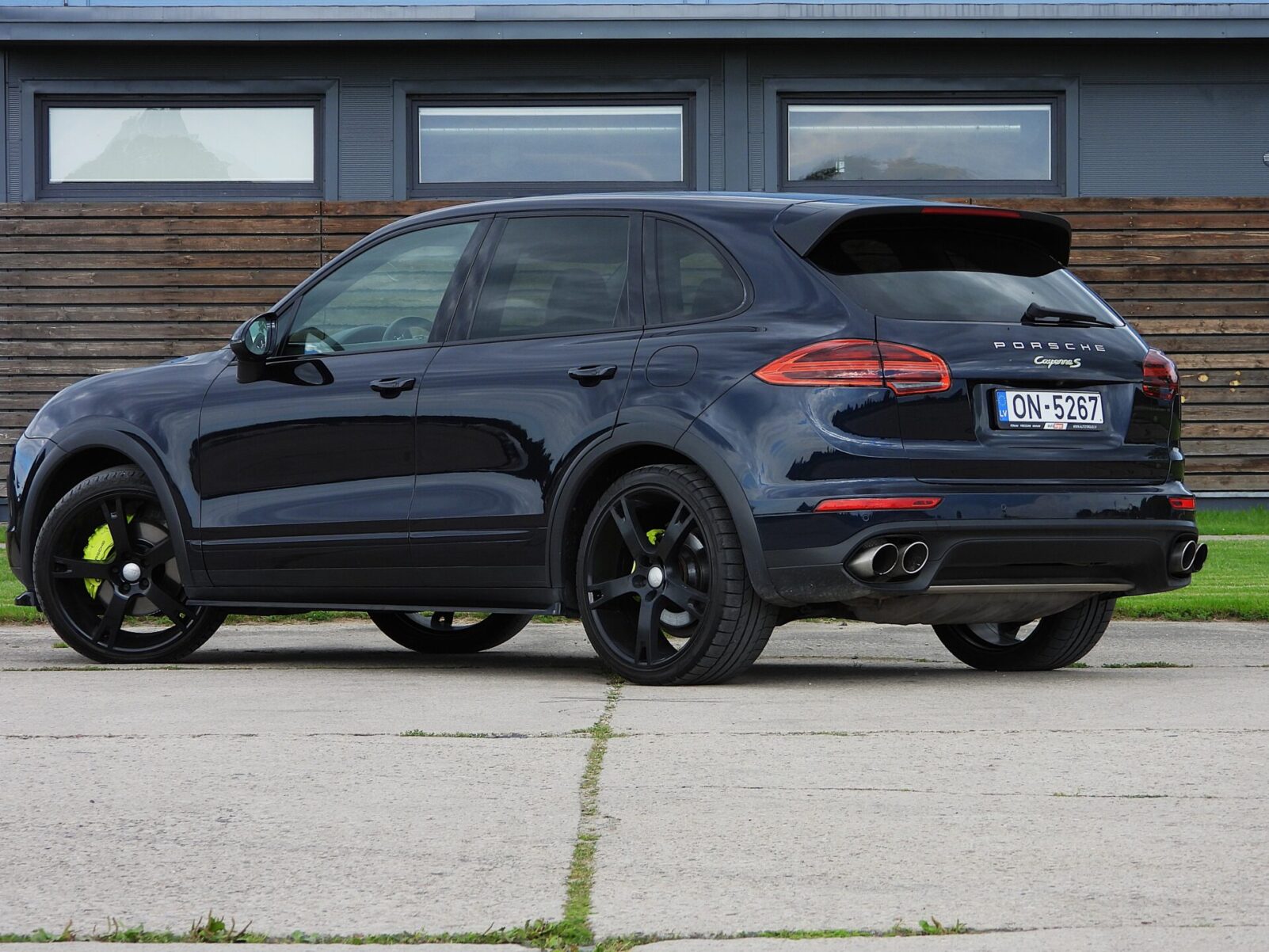 PORSCHE CAYENNE S E-HYBRID