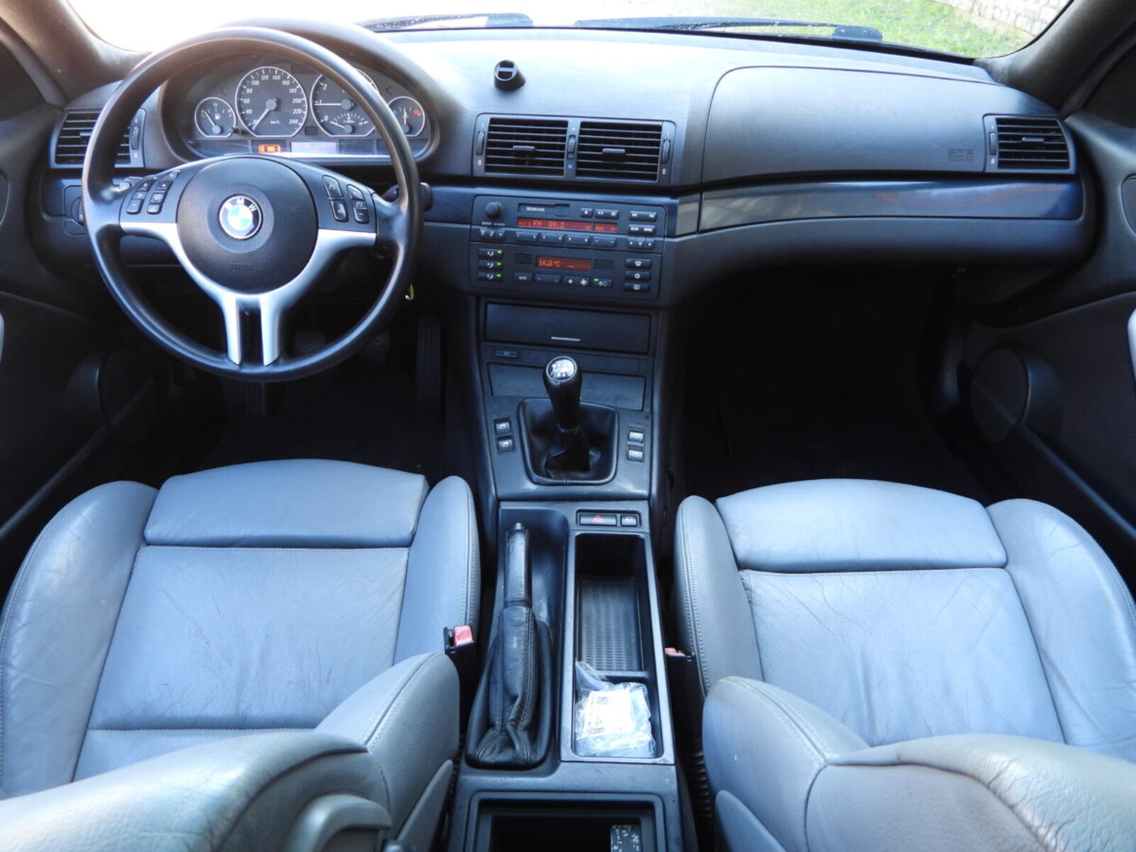 BMW 330 M-PACK