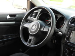 GOLF 6