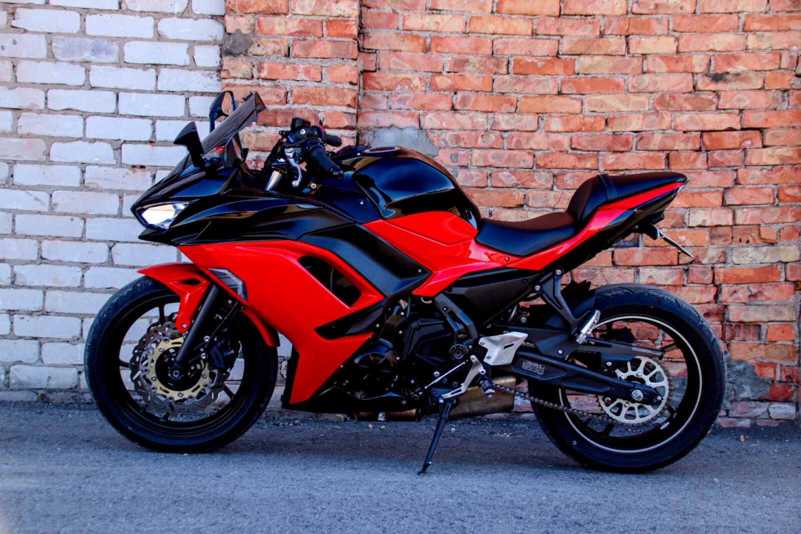 KAWASAKI NINJA 650