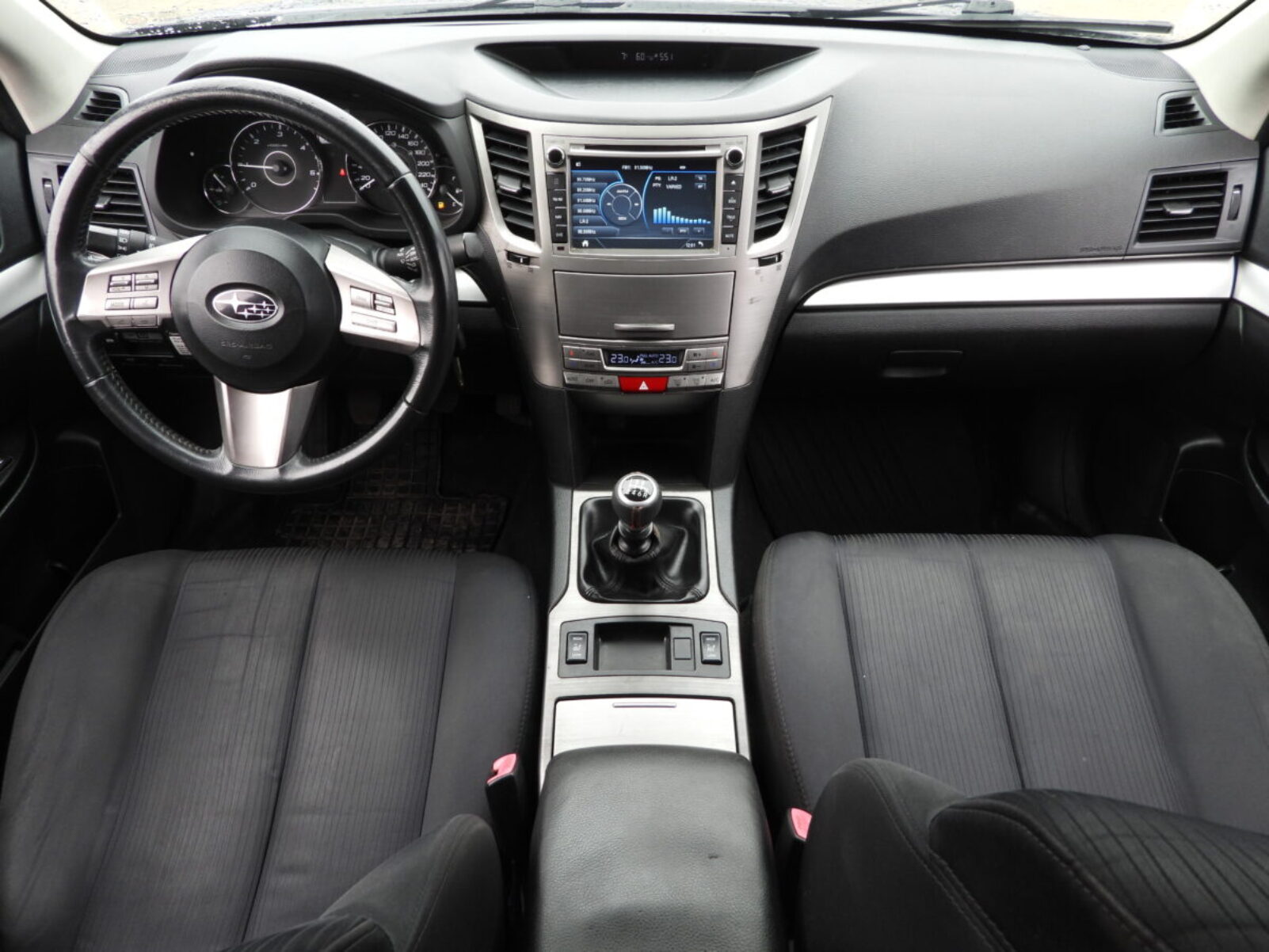 SUBARU LEGACY