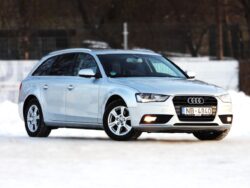 AUDI A4 AVANT