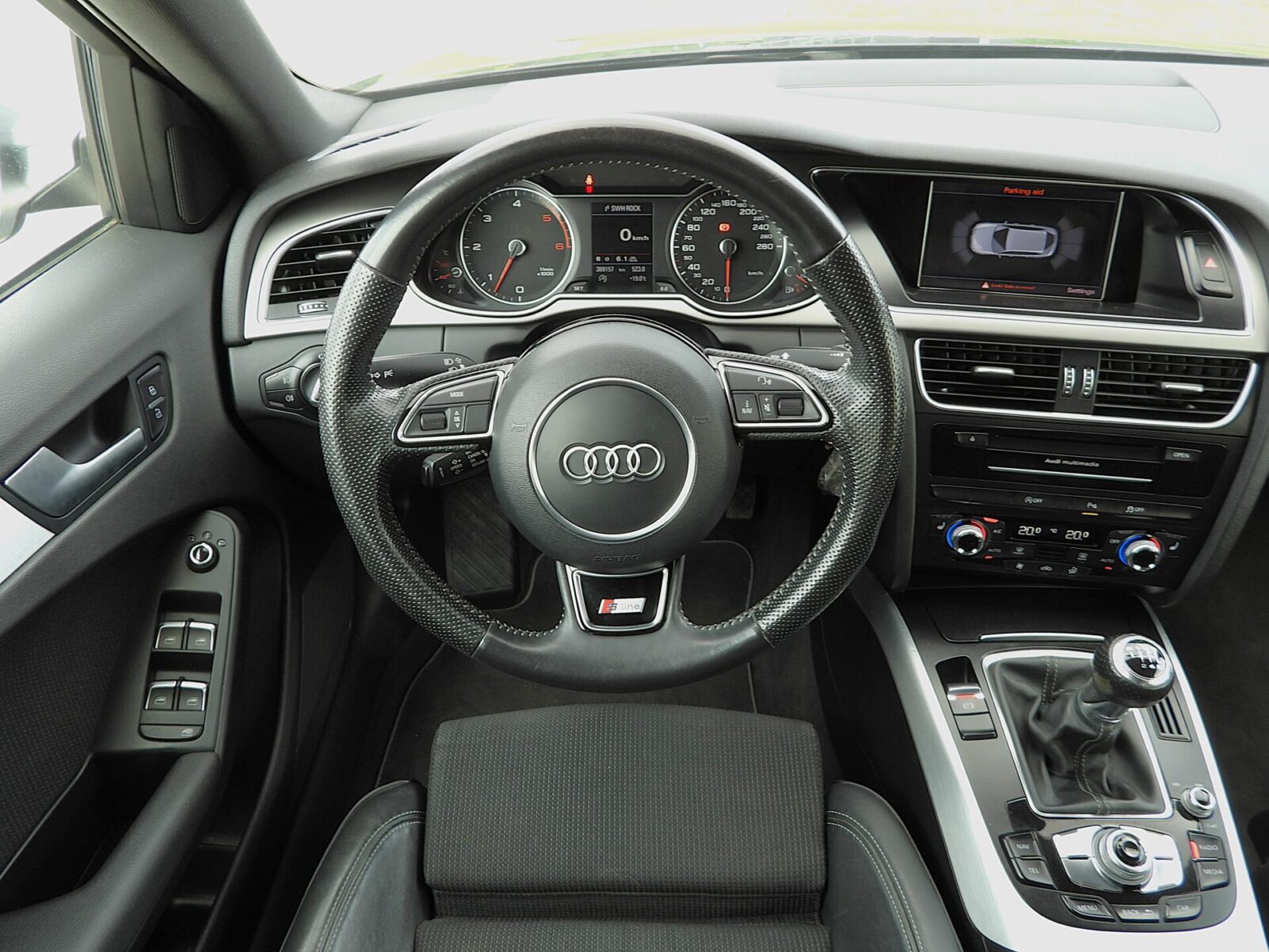 AUDI A4