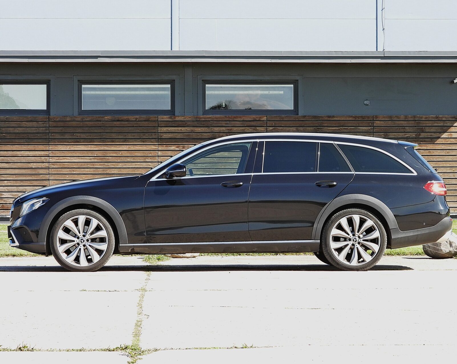 MERCEDES BENZ E220 4MATIC ALLTERRAIN