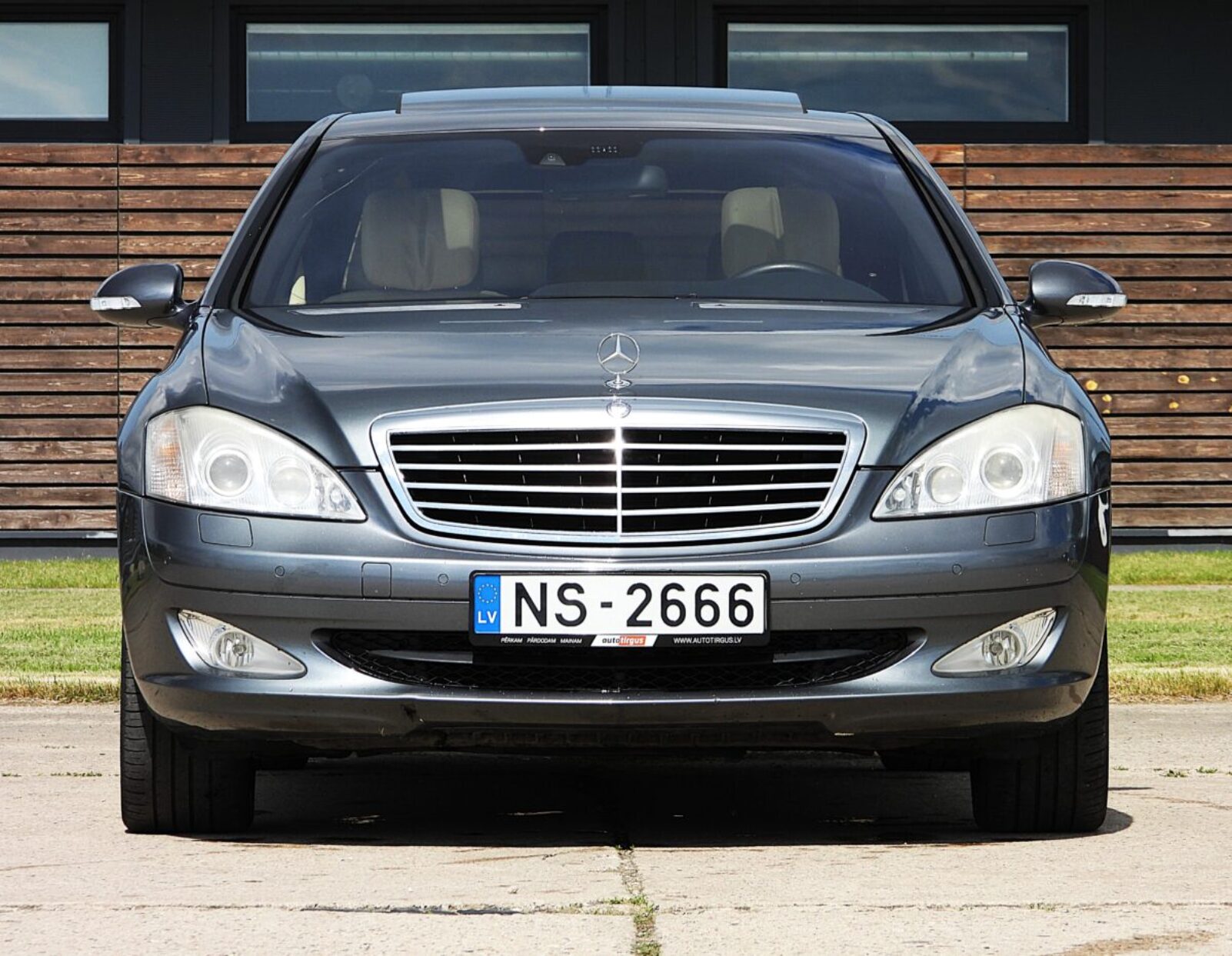 MERCEDES BENZ S320