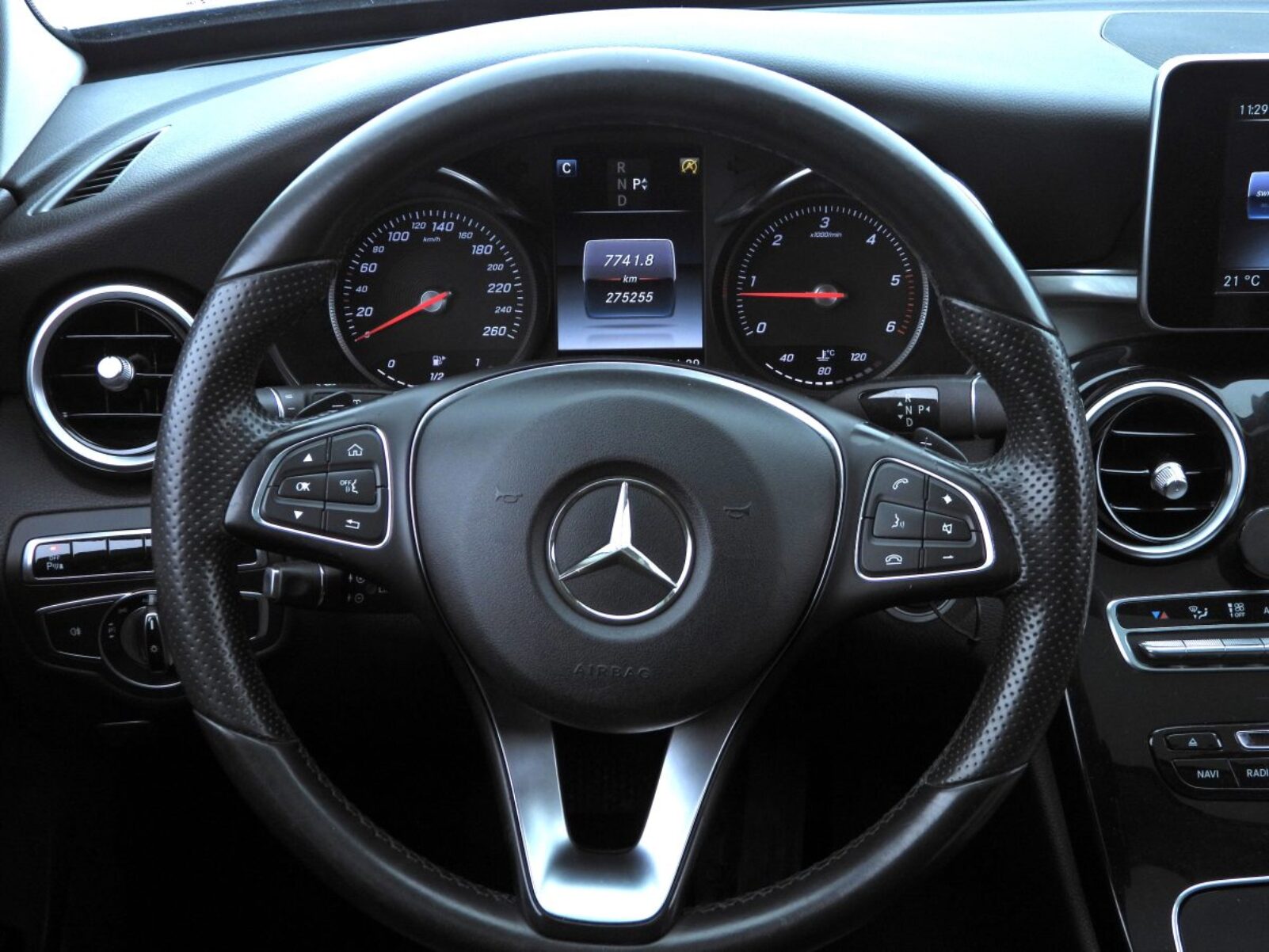 MERCEDES BENZ C220 D