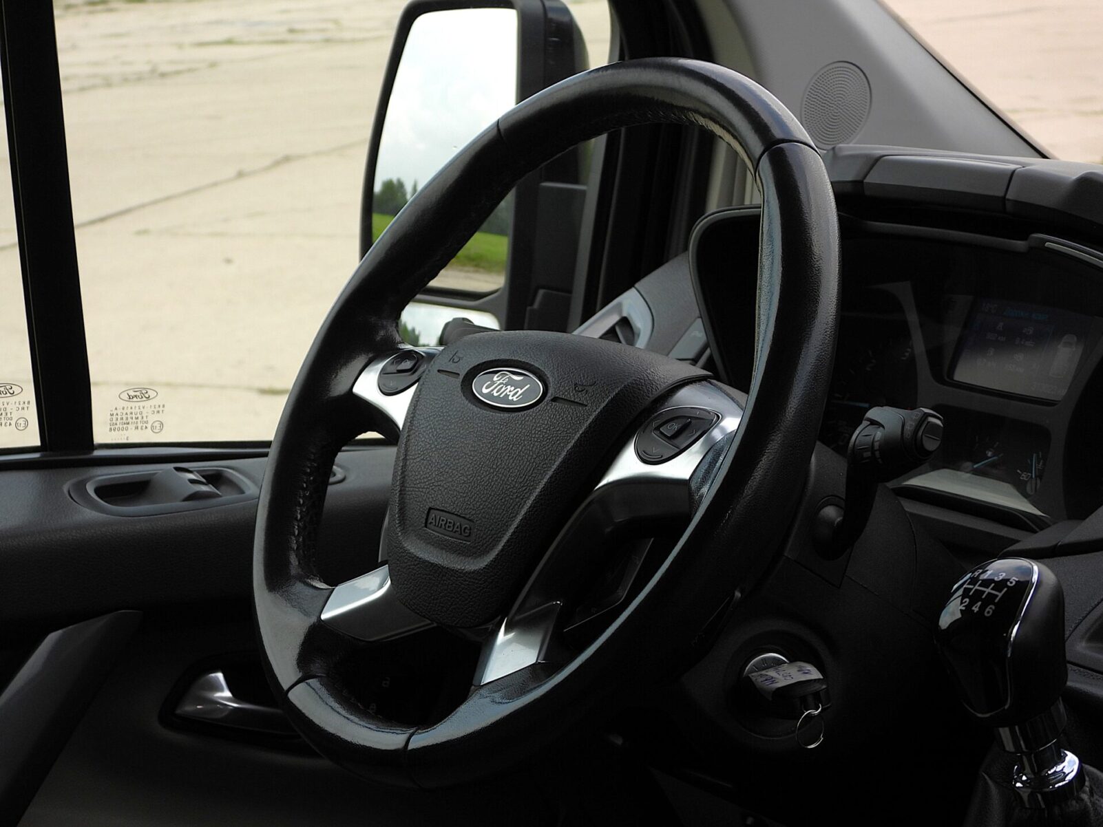 FORD TOURNEO CUSTOM