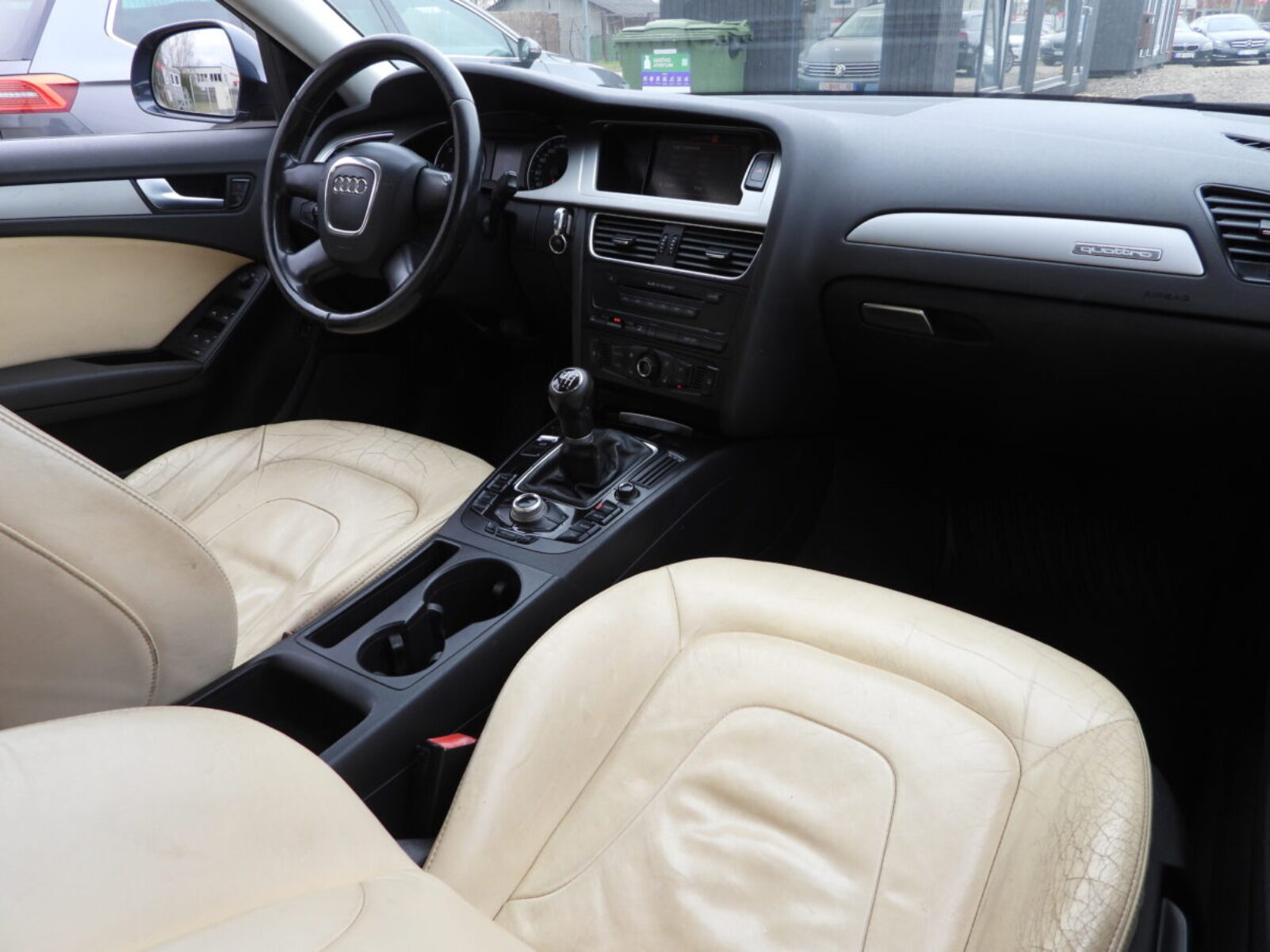 AUDI A4
