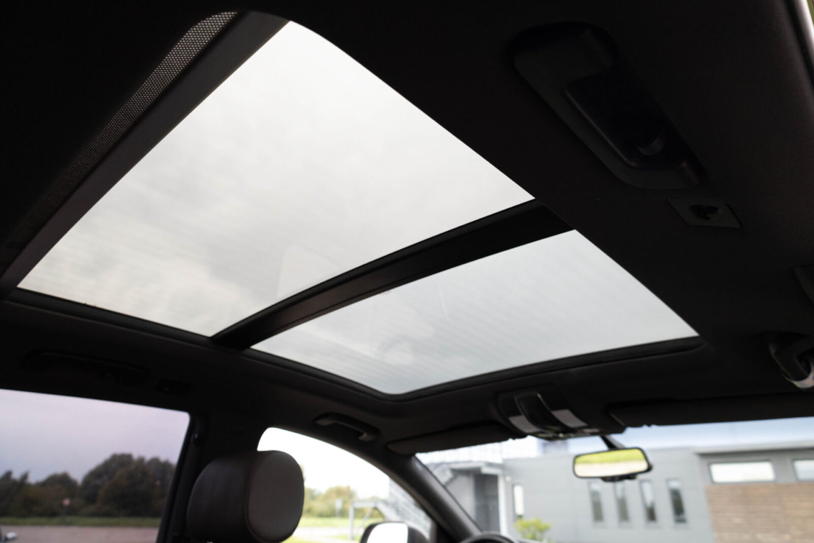 AUDI Q7 S-line