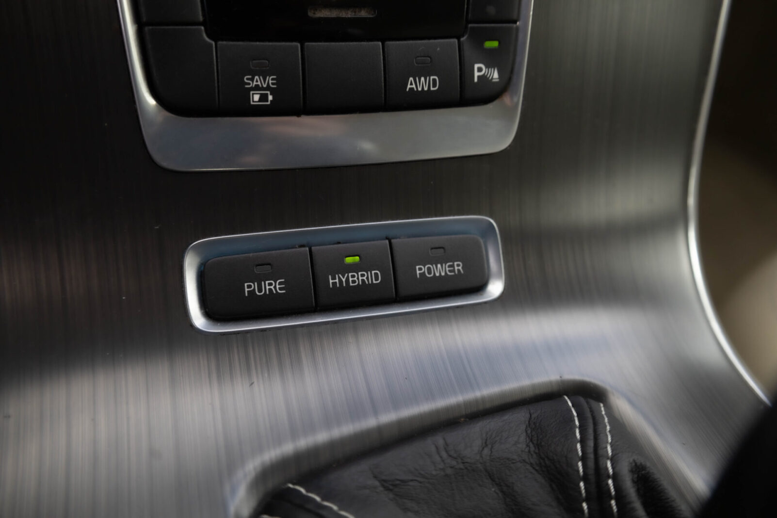 VOLVO V60 PLUG IN HYBRID