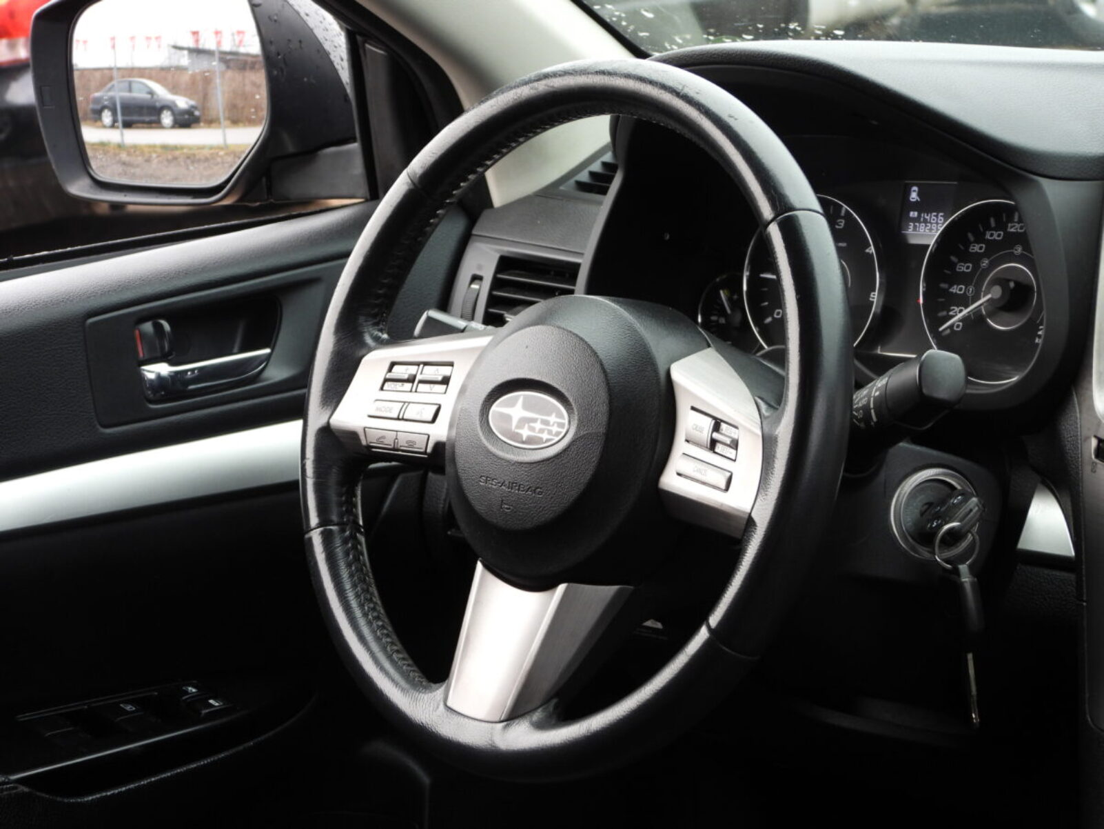 SUBARU LEGACY