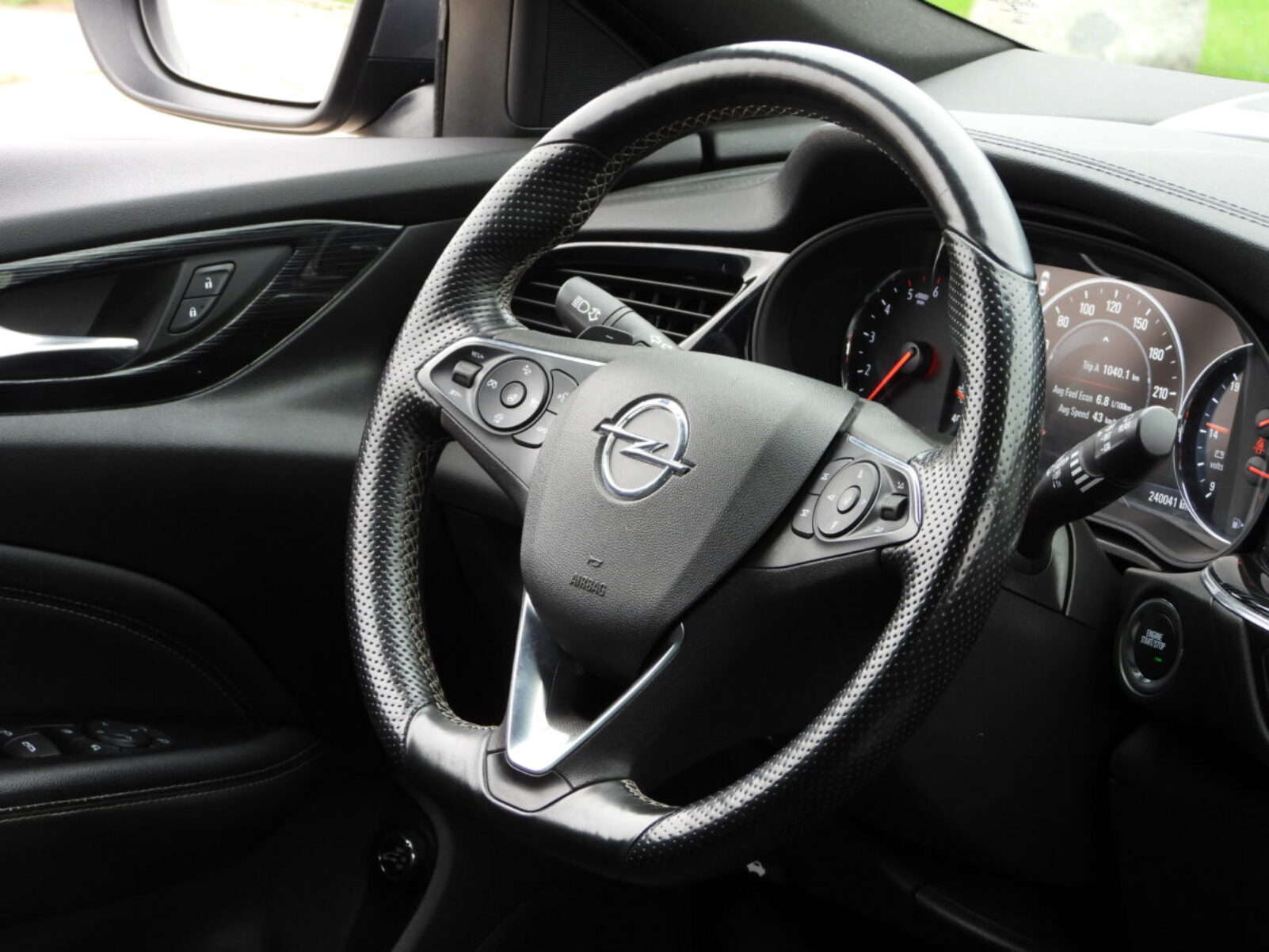 OPEL INSIGNIA SPORTS TOURER