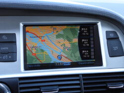 AUDI A6 AVANT S-LINE