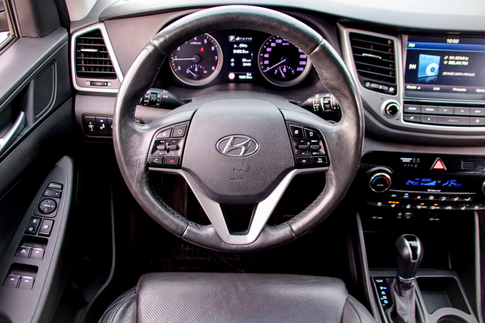 HYUNDAI TUCSON